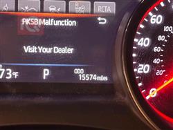 تۆیۆتا کامری